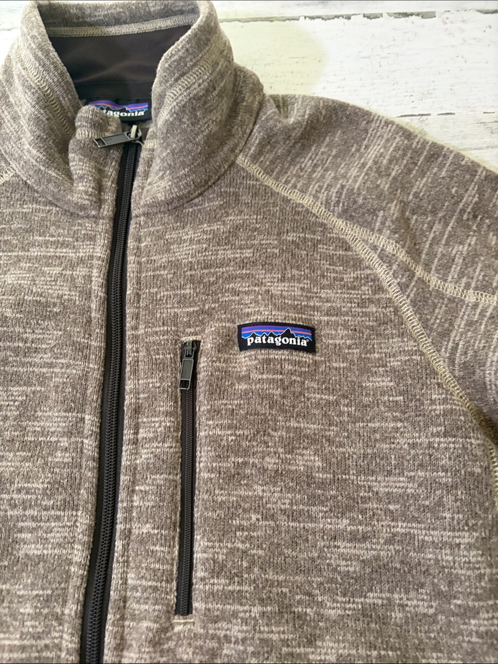 Patagonia Heathered Brown Full-Zip Fleece Jacket Size Medium - Picture 2 of 9
